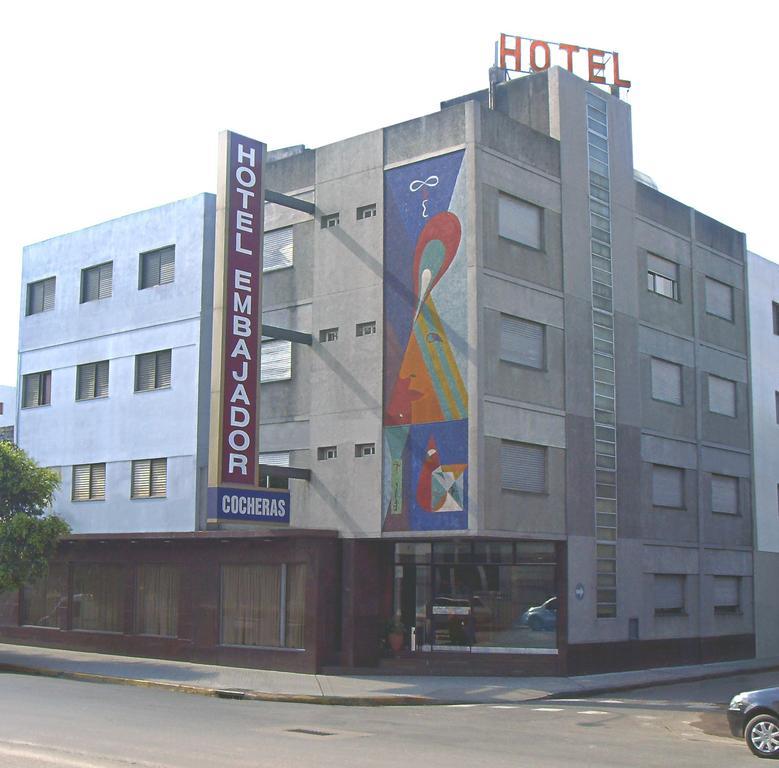 Hotel Embajador Росарио Екстериор снимка