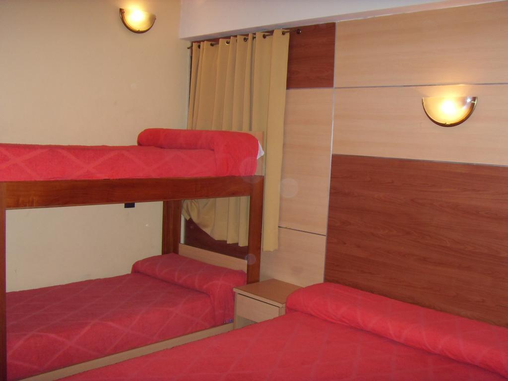 Hotel Embajador Росарио Стая снимка